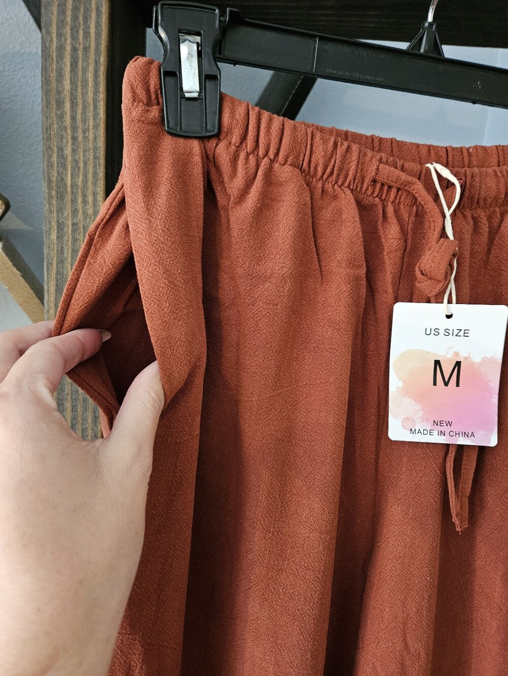 NWT Wide Leg Women’s Pants in Rust - Size M - Picture 3 of 5